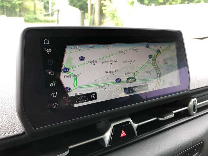 The system requires some initial processing of submenus, but it achieves its objectives. Navigation is good, Bluetooth connectivity is seamless, and there