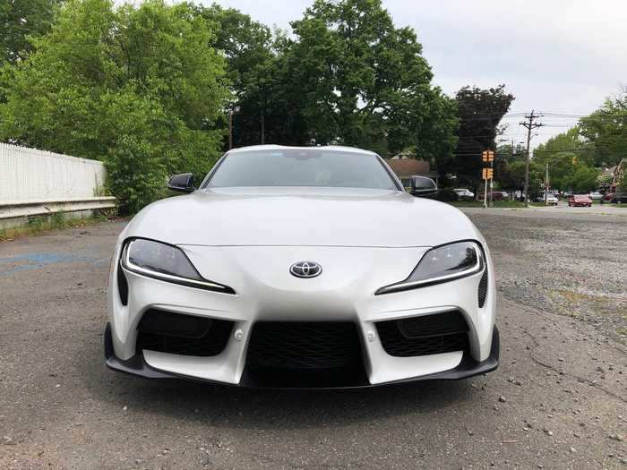 The front end is emblematic of my like/not-like relationship with the Supra. I don