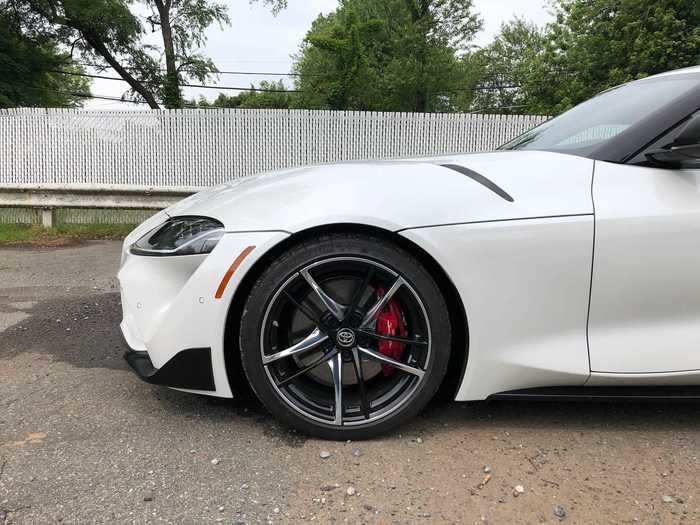 My tester has 19-inch forged aluminum wheels front and rear ...