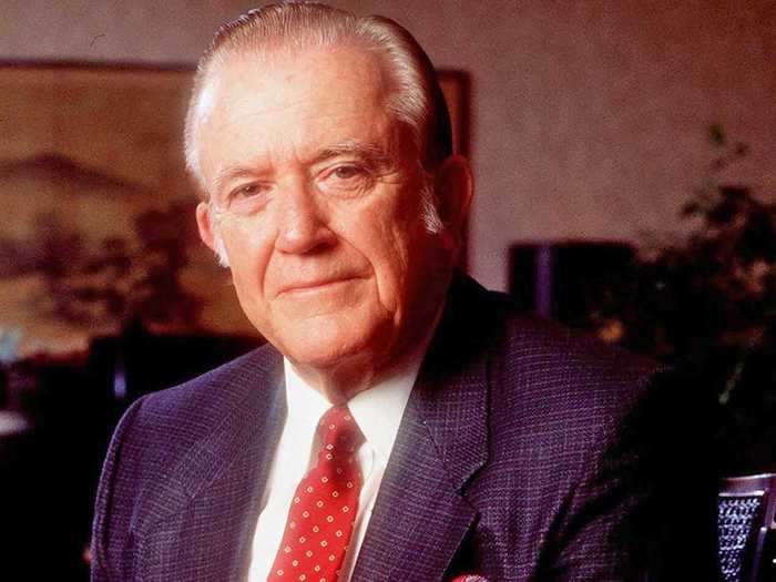 Edmund T. Pratt Jr. graduated from Wharton in 1947. He served as CEO of Pfizer from 1972 to 1991. He turned the pharma company into an international giant.