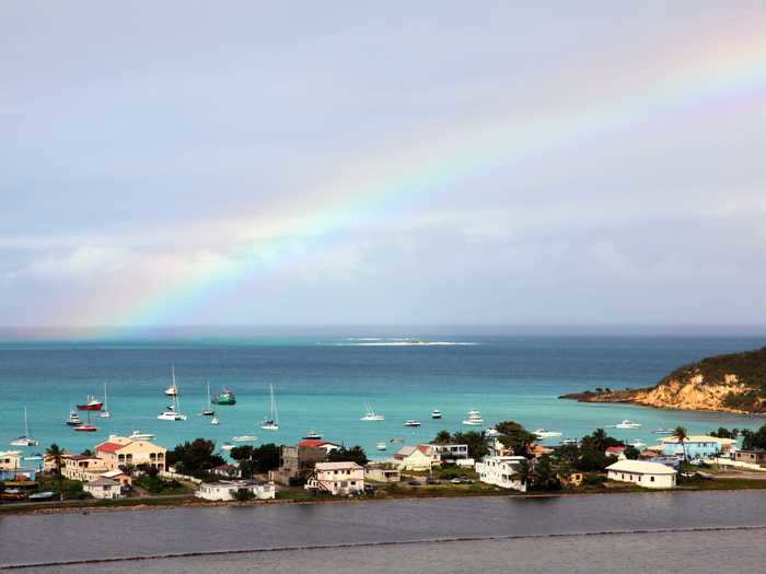 "If you want that postcard-perfect beach vacation, with palm trees, crystal-clear seas, and friendly locals, this is the island for you," one person wrote.