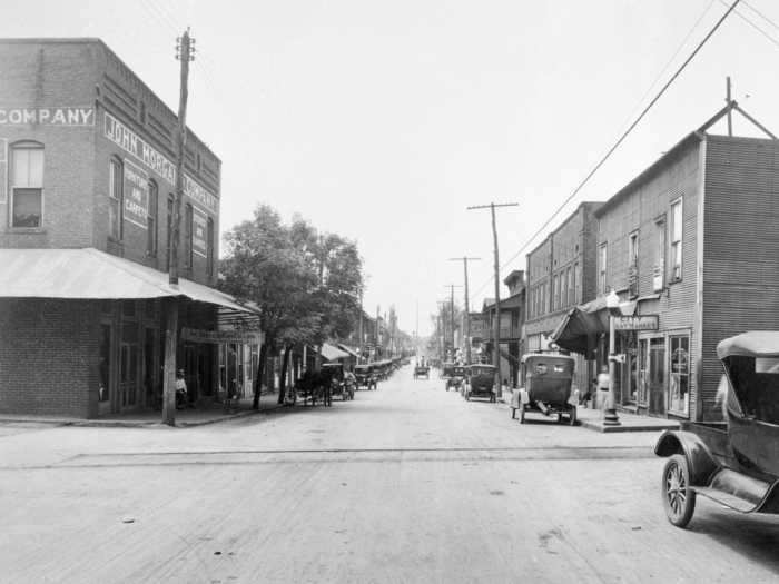 Dayton, Tennessee, is pictured below in 1925, the year the town became famous for the Scopes Trial.