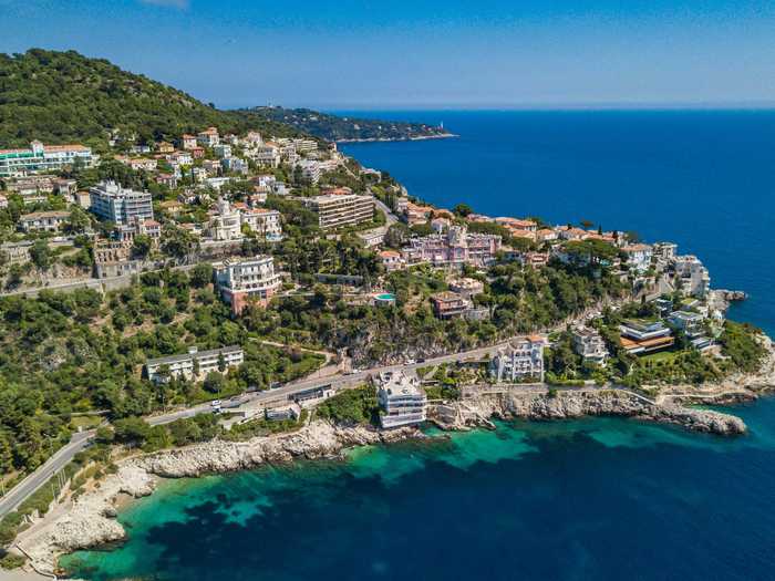 Since lockdown was lifted in France on May 11th, Fredrik says that the property market on the French Riviera has gone from weak to strong. "It feels more like 2007 than 2020!"