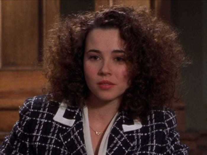 Before "Legally Blonde," Linda Cardellini was famous for starring on the show "Freaks and Geeks."