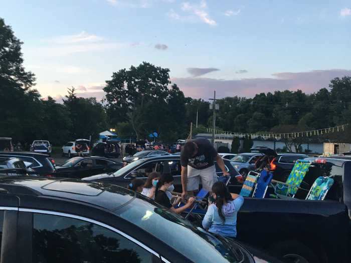 A half-hour later, the lot was filled up. You had to order concessions online beforehand, so this is also the time when staff walked around and delivered what you ordered.