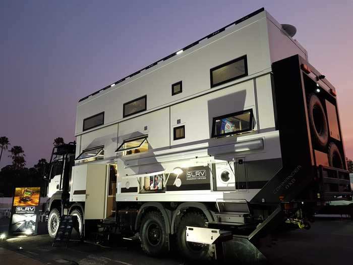 SLRV also built a Commander 8x8 which is said to be priced between $670,000 and $1,370,000.