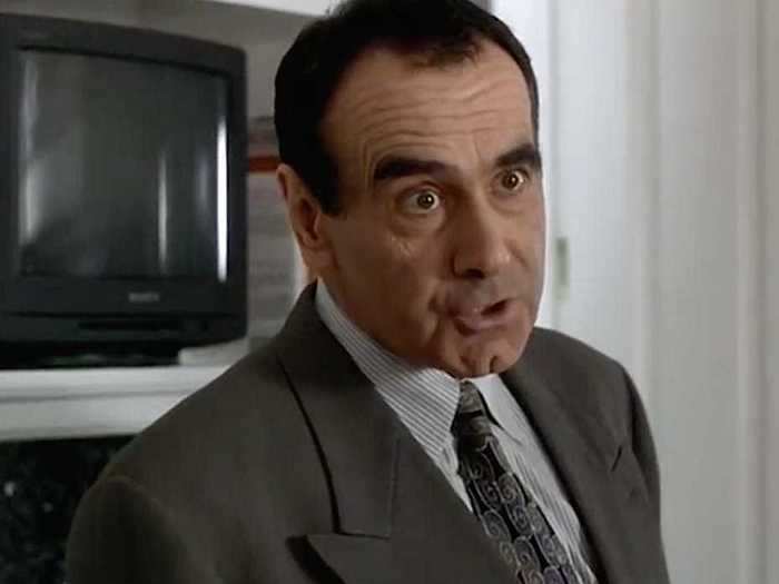 Dan Hedaya played litigator Mel Horowitz, Cher