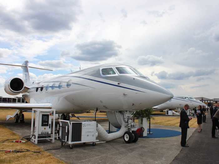 But Bombardier bests the Gulfstream is cabin width and length, with the Global 5500 offering a 7-foot, 11-inch cabin.