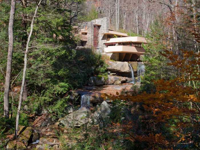 US: Fallingwater by Frank Lloyd Wright in Pennsylvania