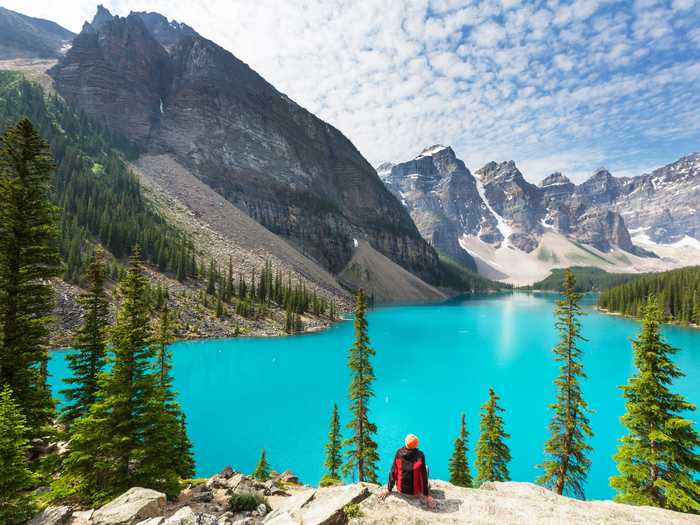 CANADA: Moraine Lake in Alberta