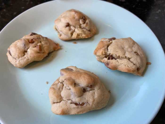 For the second batch, I made the cookies a smaller size.