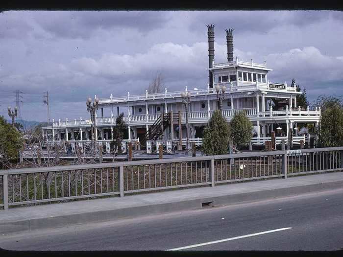 7. The Delta Queen Car Wash in Campbell, California