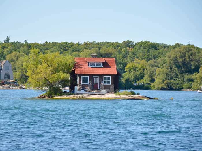 An island known as "Just Room Enough Island" is one of the famous Thousand Islands that straddle the US-Canada border in the Saint Lawrence River.