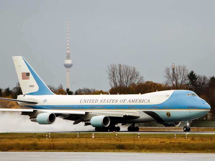 The current planes are based on the aging Boeing 747-200 airliner, which most airlines have retired.