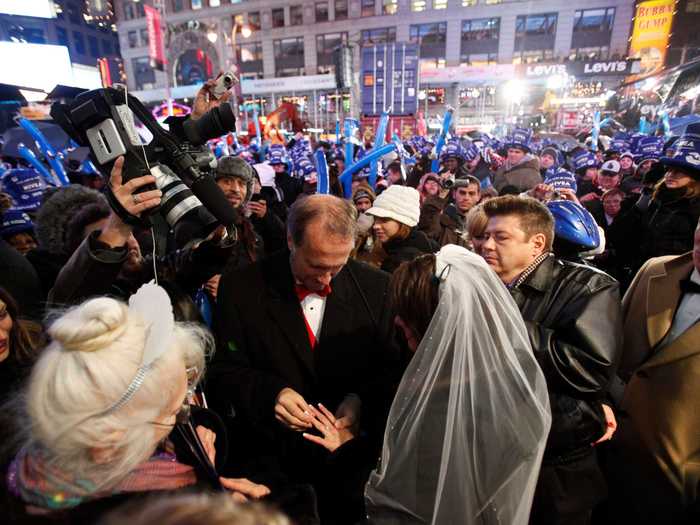 That same year, one couple chose to get married in one of the busiest locations in the world: Times Square in New York City.