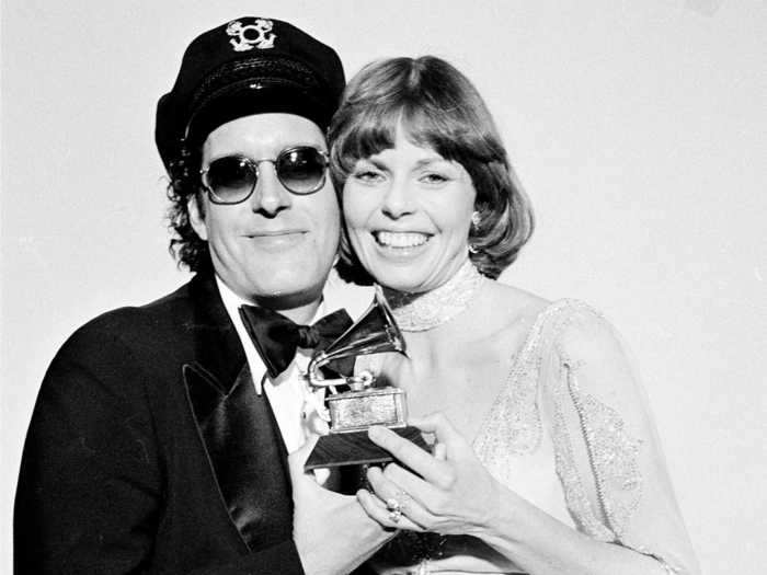 1975: "Love Will Keep Us Together" — Captain & Tennille