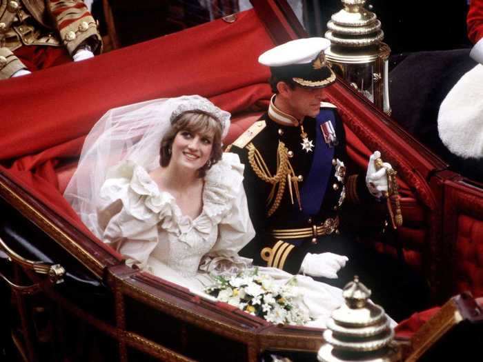 As per tradition, the newlyweds enjoyed a carriage procession from their wedding venue to Buckingham Palace after the ceremony.