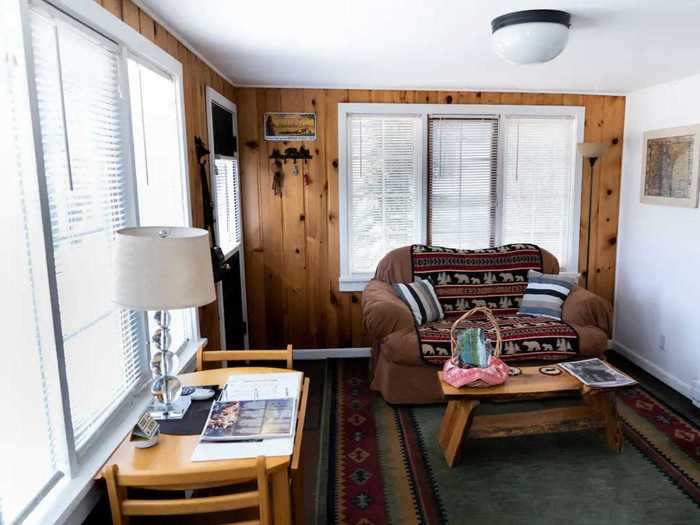 Alpenhaven cabin near Rocky Mountain National Park, $225