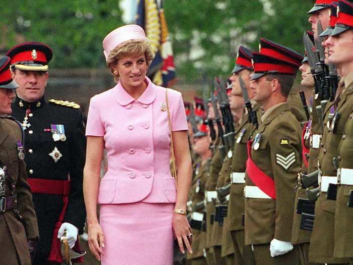 Princess Diana seemingly channeled an American icon with this look.