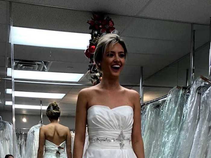 The best part of this strapless gown was its pockets.