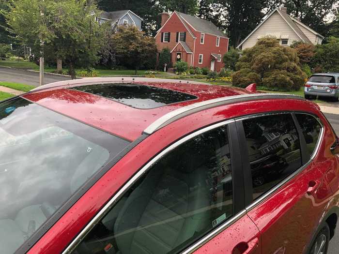 This CR-V also came with roof rails.