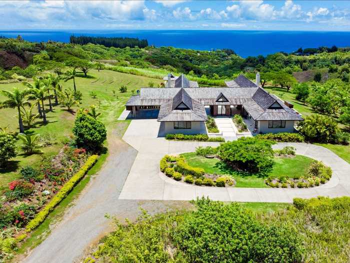 Closer to the water is the 4,500-square-foot main residence.