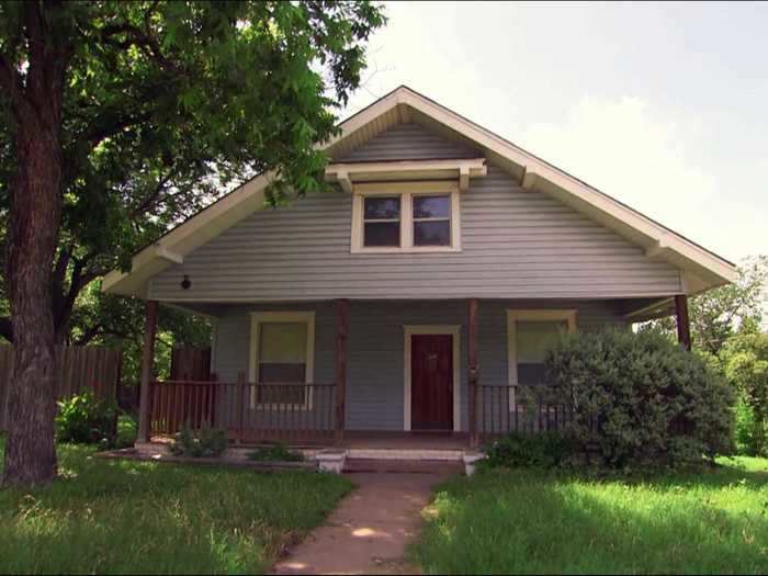 Two of the most famous homes from "Fixer Upper" are now owned by the same woman, Kristi Bass. First up, "The Little House on the Prairie" from season two.