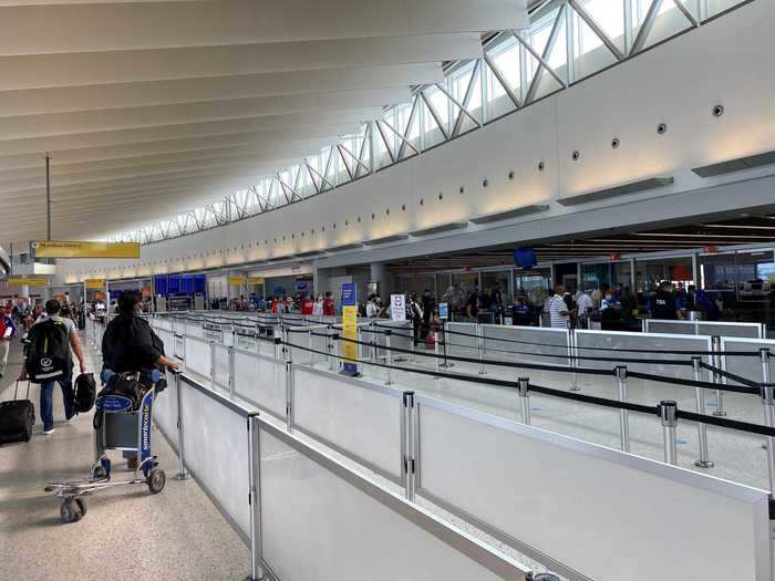 JetBlue has plenty of space for a security screening line but for whatever reason wasn’t using it to maintain social distancing between passengers.