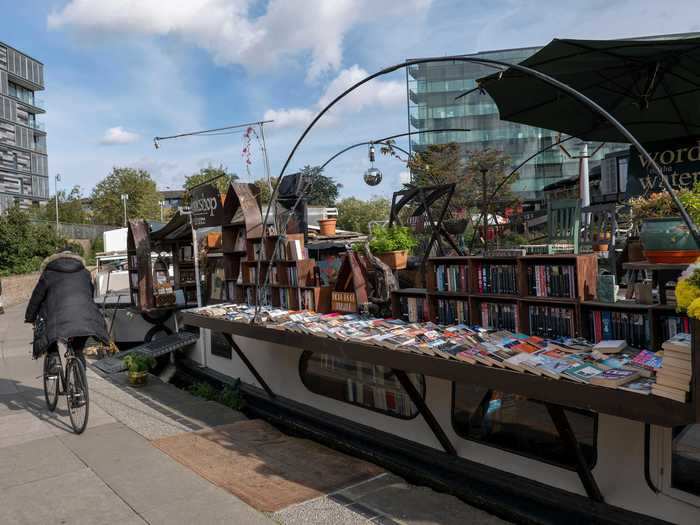 This boat in London has been turned into a floating bookstore called Words on the Water.