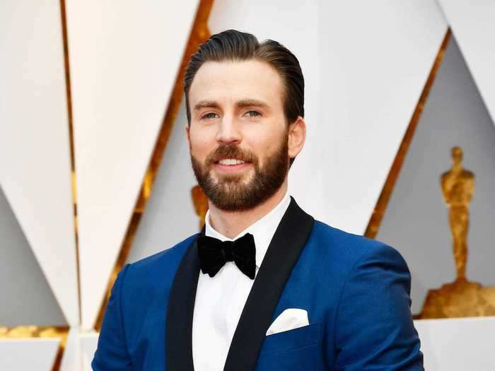 Chris Evans had a long-term relationship with Jessica Biel in the 2000s and recently dated Jenny Slate.