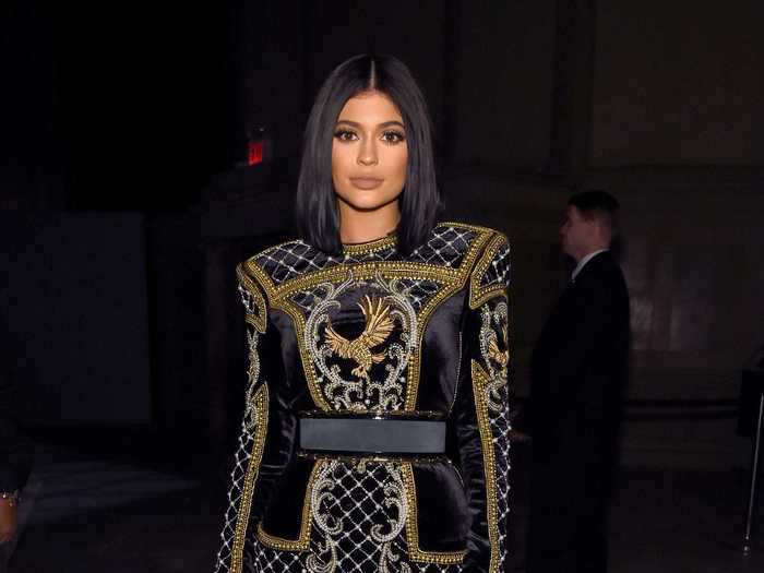 She kept the Balmain trend going that fall.