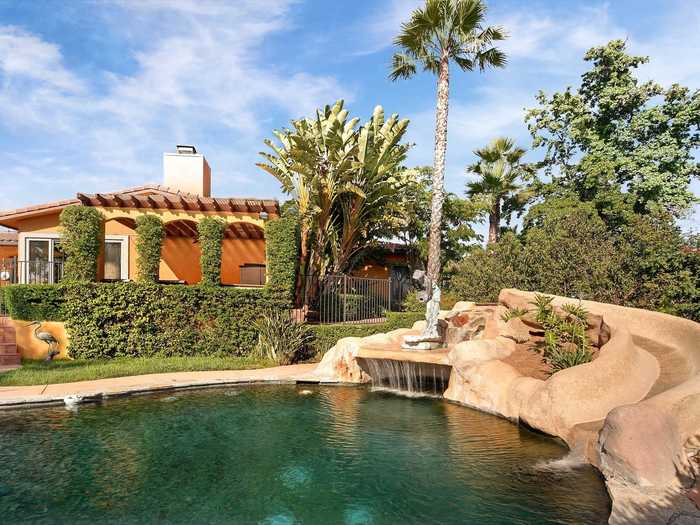 For cooling off from the southern California heat, there is a large pool with a slide, waterfall, hidden grotto, and hot tub.