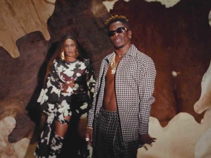 Shatta Wale performs "Already" alongside Beyoncé.