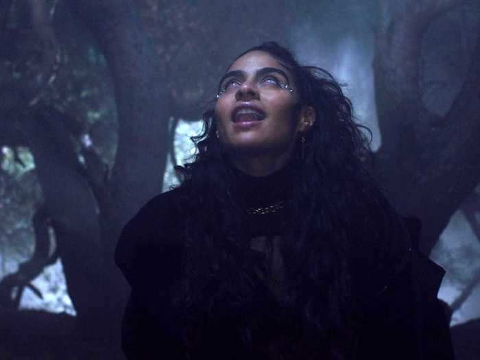 Jessie Reyez shows up to perform the villainous theme "Scar."