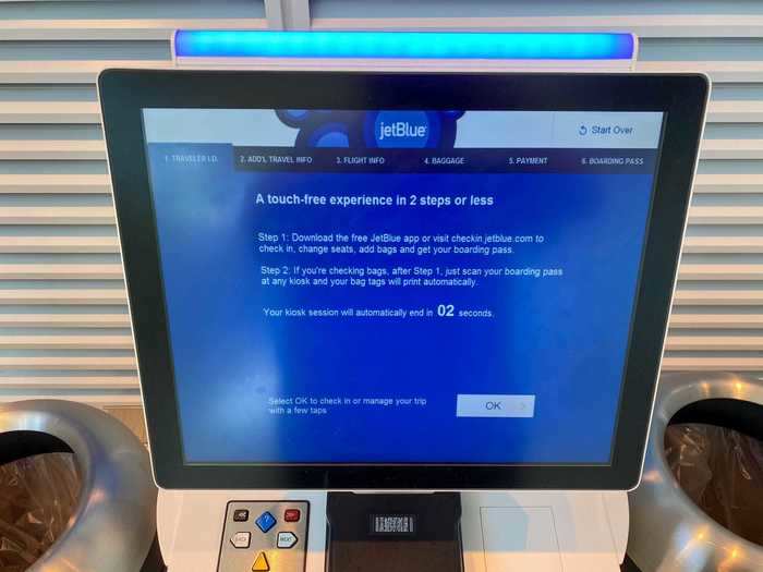 As I went to print my boarding pass, I immediately noticed that the kiosk had been updated with a new welcome screen that offered directions on how to use the mobile app instead of using the kiosk as a way to limit the use of the communal touchscreen.