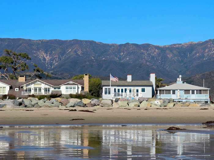 Kevin Costner, George Lucas, and Ashton Kutcher and Mila Kunis have all scooped up homes in Carpinteria, an eclectic and artsy area with a small-town vibe.