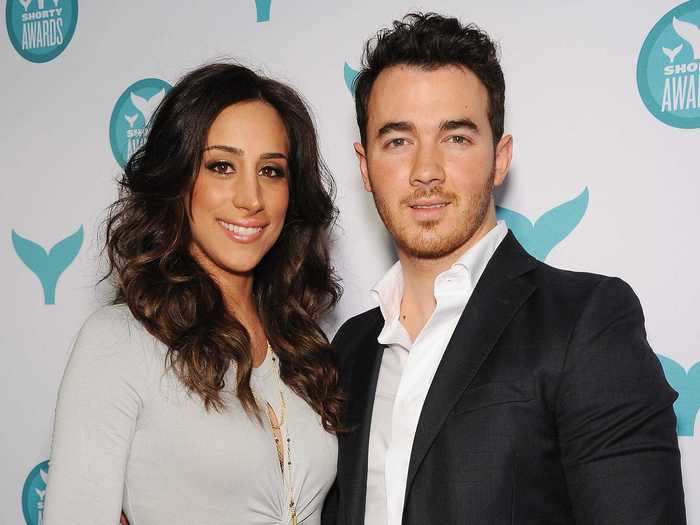 Kevin met now-wife Danielle Jonas (née Deleasa) in 2007, when both of their families were on vacation in the Bahamas.