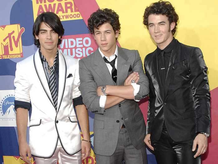 Joe rolled up his sleeves for the September 2008 MTV Video Music Awards.