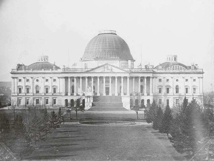 By 1850, the Capitol had become too small to hold all of the elected officials from new states, and plans for expansion began.