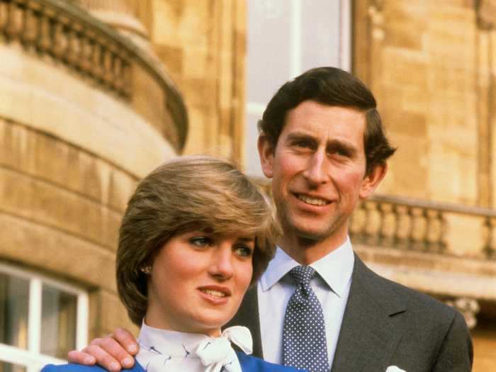 Princess Diana picked the sapphire ring from a Garrard