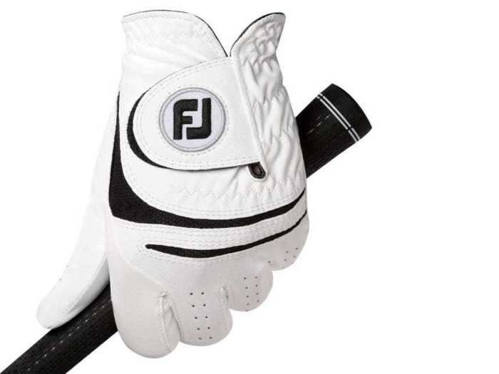 The best golf glove for sweaty hands