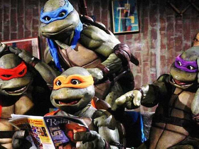 "Teenage Mutant Ninja Turtles" (1990)