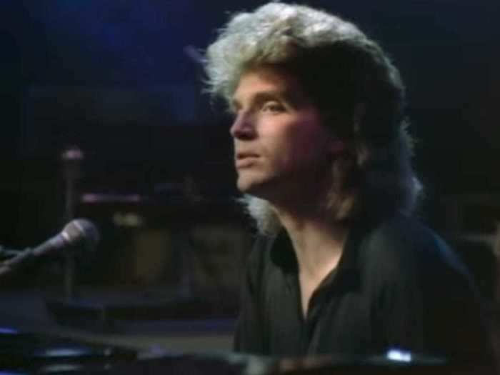 1989: "Right Here Waiting" — Richard Marx