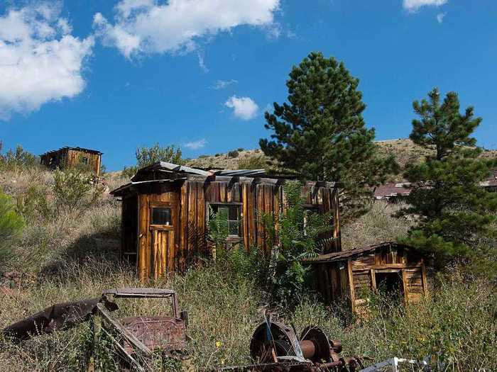 Jerome, Arizona, is a mining ghost town from the 1890s.