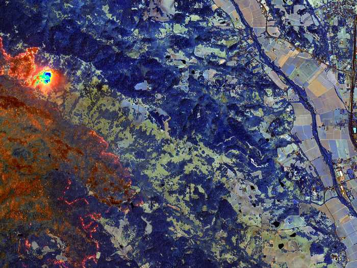 The image below shows the LNU Lightning Complex Fire, which stretches across 219,000 acres in Napa, Solano, Sonoma, and Lake counties, north of San Francisco.