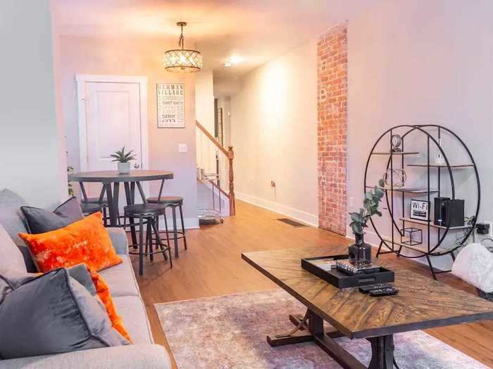 Stylish condo steps to Franklin Park, $97