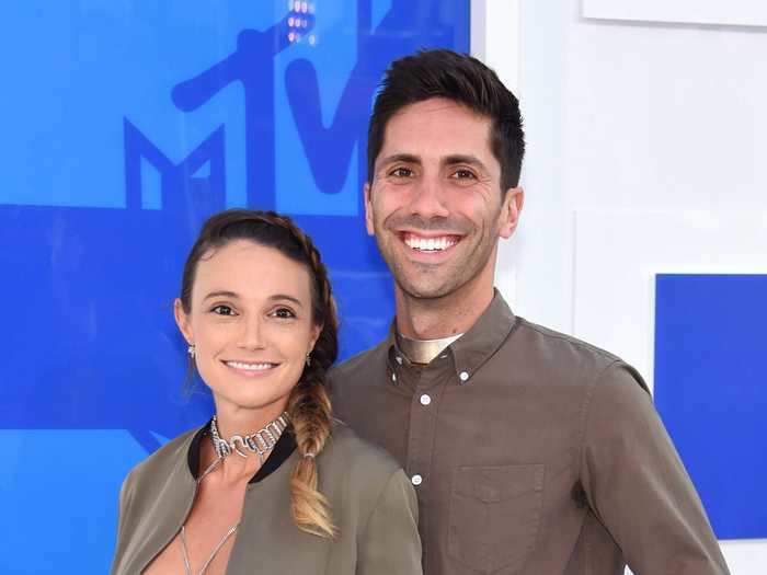 Nev Schulman and his then-pregnant wife Laura Perlongo took the carpet in 2016, but she wasn