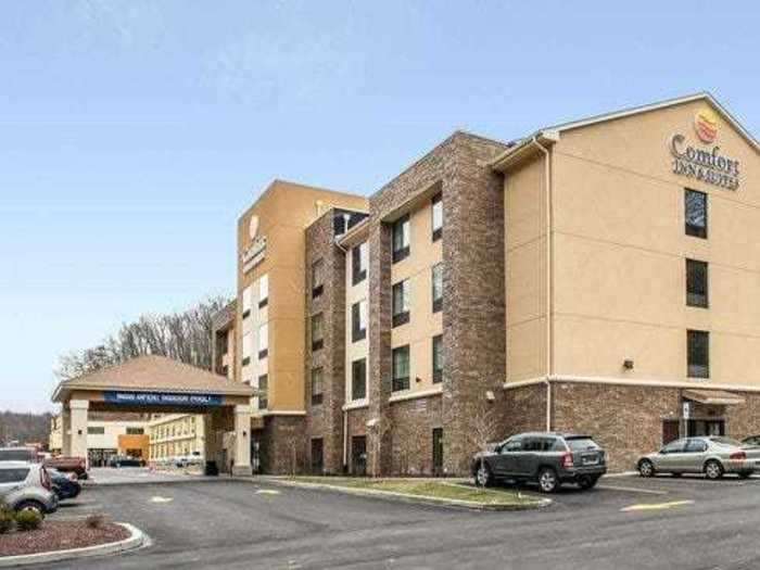 13. Comfort Inn and Suites - Pittsburgh