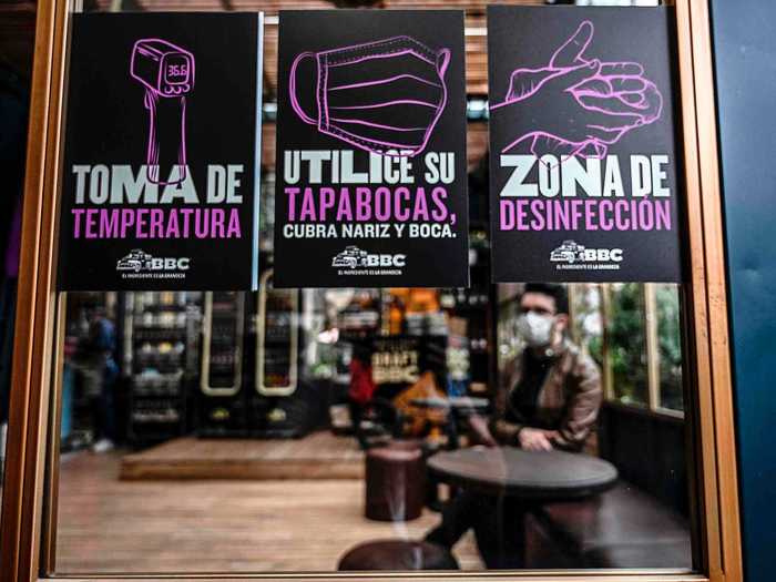 Restaurants can serve up to 25% capacity inside, The Bogota Post reported on August 26.