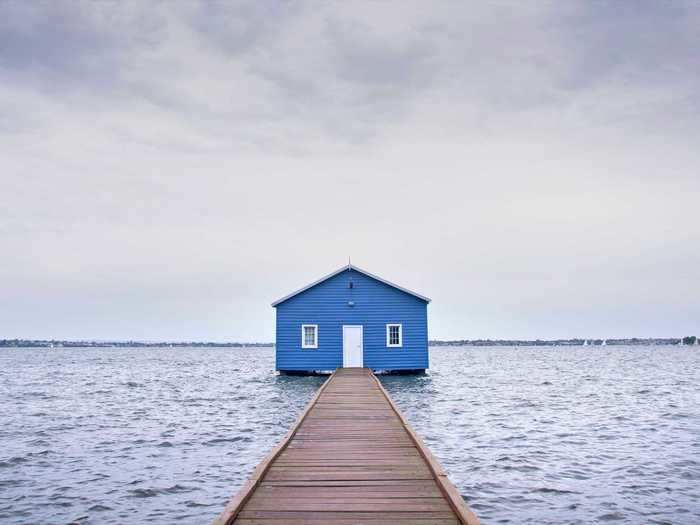 Crawley Edge Boat Shed